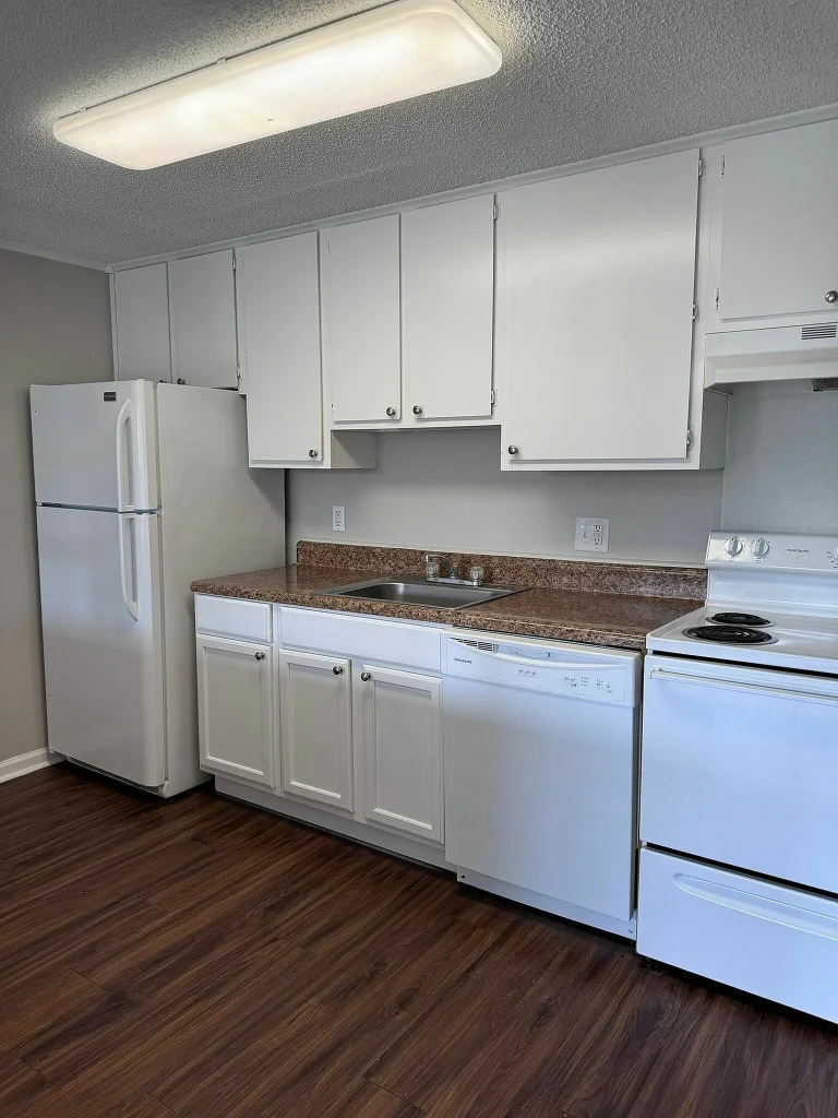 oakwood-village 2